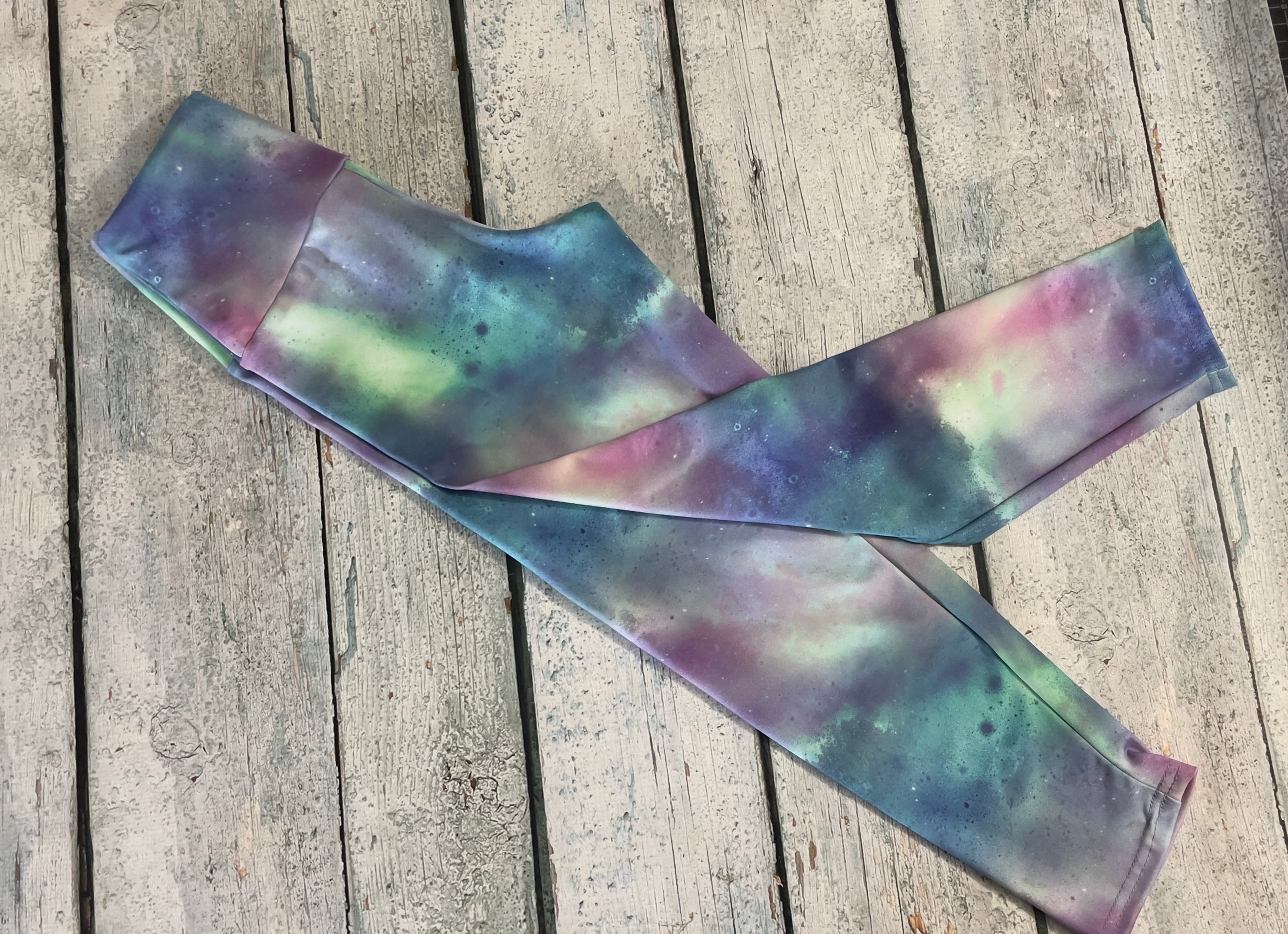 Galaxy Capri Leggings - Small